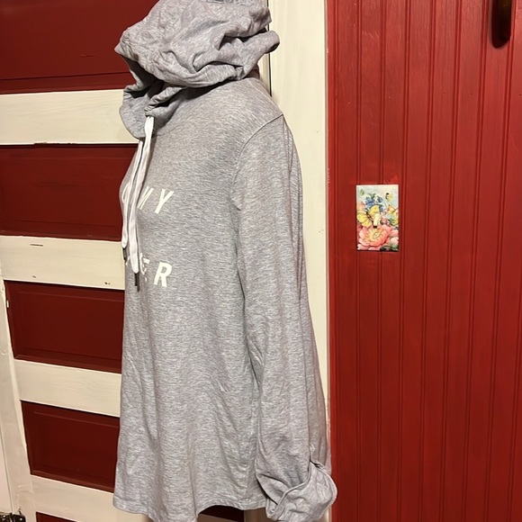Tommy Hilfiger Sport Women’s Light Gray Pullover Hoodie XL - Picture 2 of 7